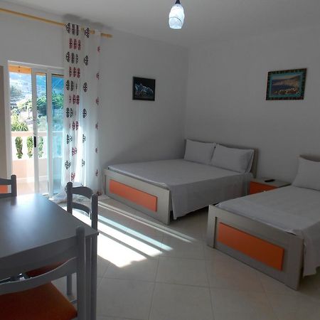 Guest House Vila Bega Saranda Kültér fotó
