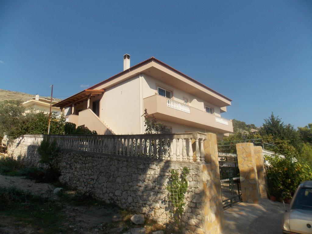 Guest House Vila Bega Saranda Kültér fotó