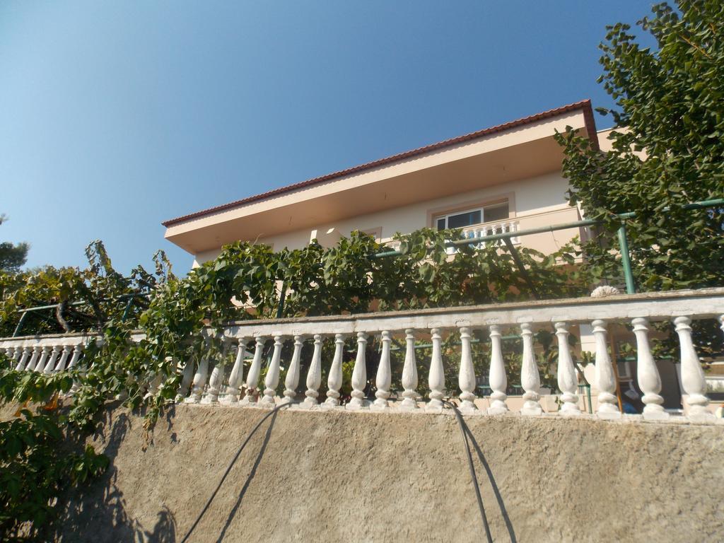 Guest House Vila Bega Saranda Kültér fotó