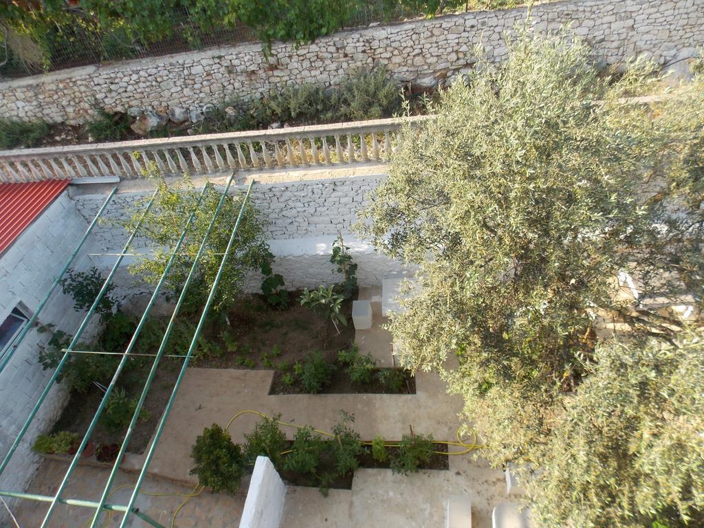 Guest House Vila Bega Saranda Kültér fotó