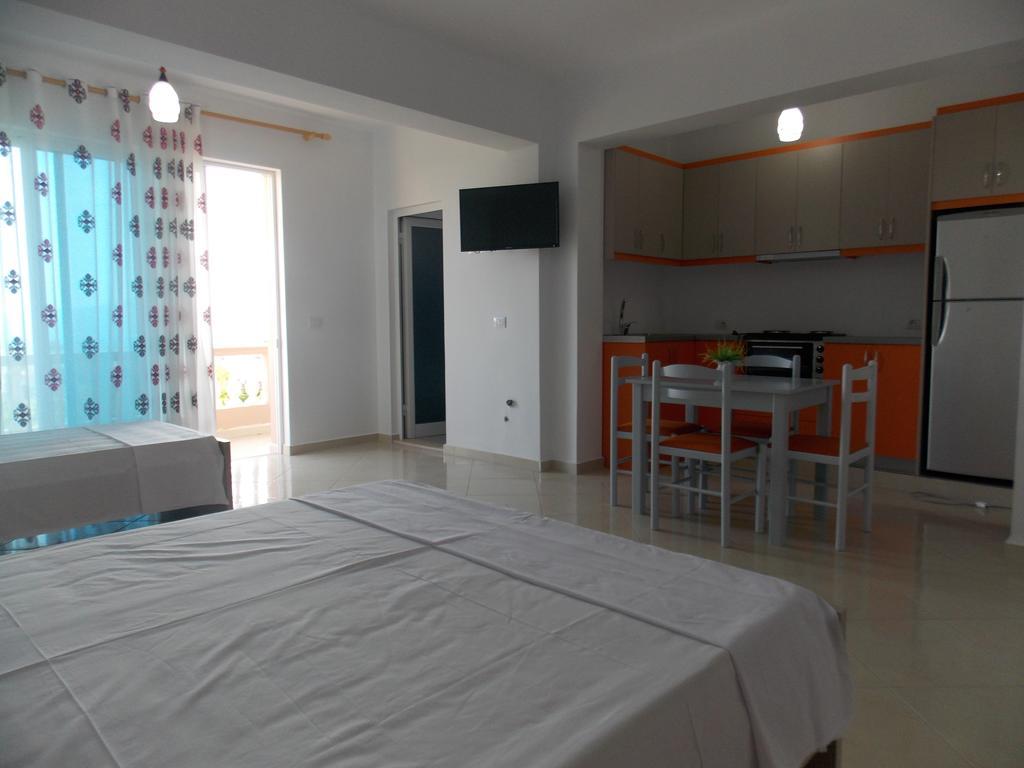 Guest House Vila Bega Saranda Kültér fotó