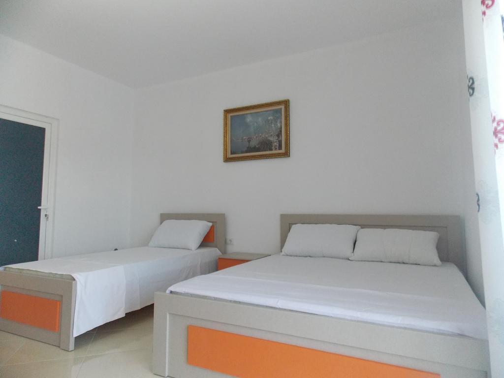 Guest House Vila Bega Saranda Kültér fotó